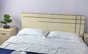Mate Rooms With Private Bathroom